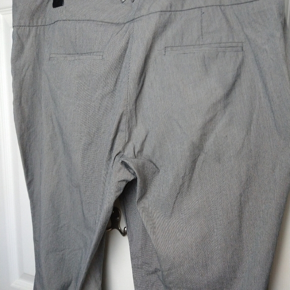 NEW York and company stretch black white pinstripes flat front pants. Size 14P - Picture 10 of 11